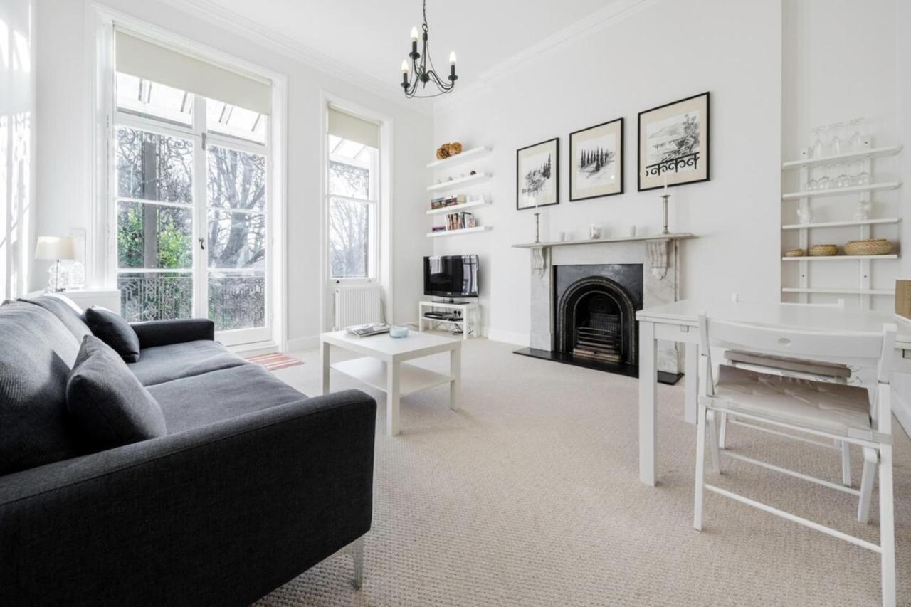 Elegant Earl'S Court 2 Bedroom Flat Just 4 Minutes From Tube London Bagian luar foto